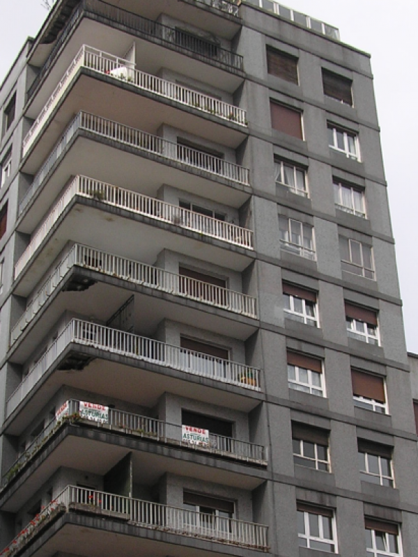 Calle Cabrales 35, Gijón (antes)