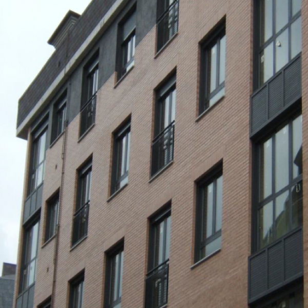 Calle General Elorza 24, La Felguera